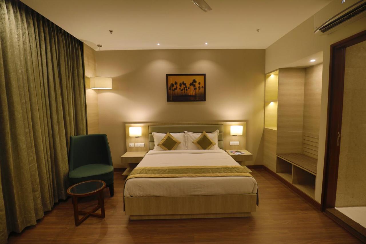 Hotel Goa Country Club Gurgaon Esterno foto