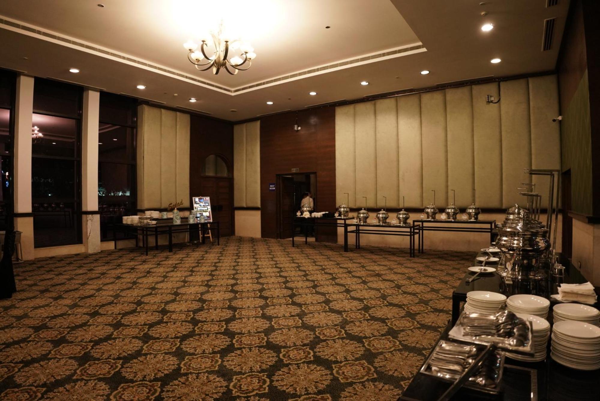 Hotel Goa Country Club Gurgaon Esterno foto