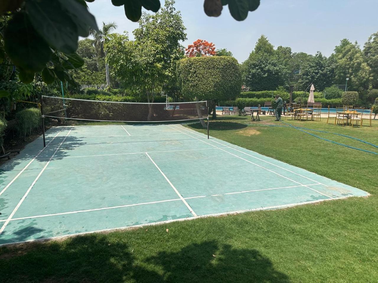 Hotel Goa Country Club Gurgaon Esterno foto